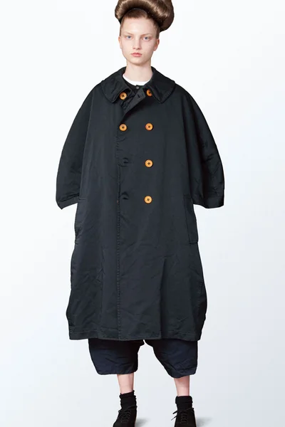 Look 16